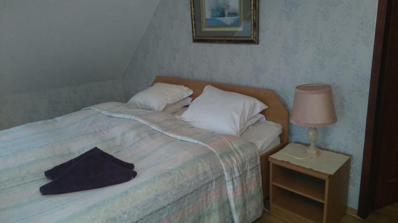Gosciniec Ella Inn Lipniki Lipniki  Dış mekan fotoğraf
