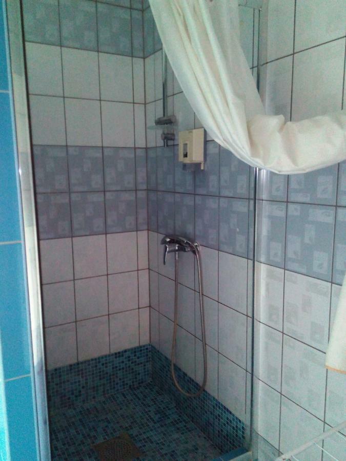 Gosciniec Ella Inn Lipniki Lipniki  Dış mekan fotoğraf
